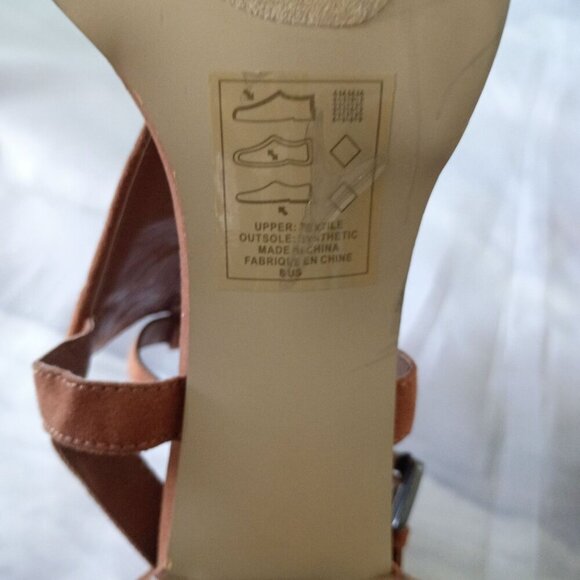 Leila Stone Open Toe Sandals Size 8 High Heel Back Zip Buckles Excellent - Picture 5 of 8